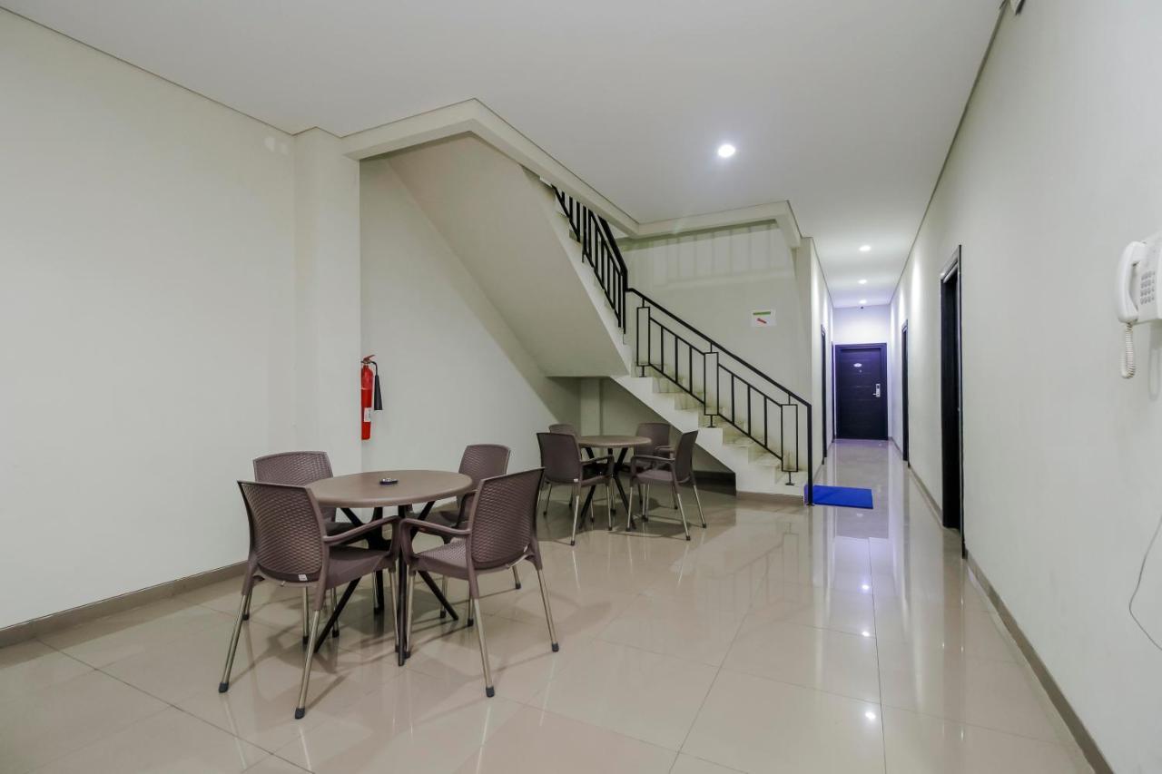 Reddoorz Near Samarinda Central Plaza Exteriör bild